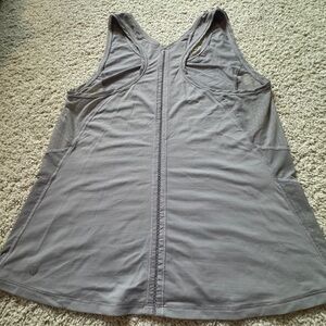 Lululemon Gray tank top sheer mesh 6/8